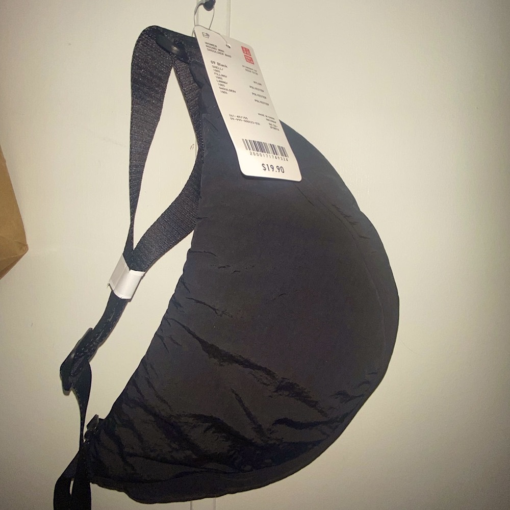 Women’s round mini shoulder bag